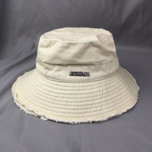 Jacquemus bucket hat beige